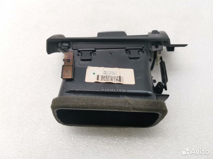 Дефлектор воздушный правый Bmw X4 F26 2.0 2014