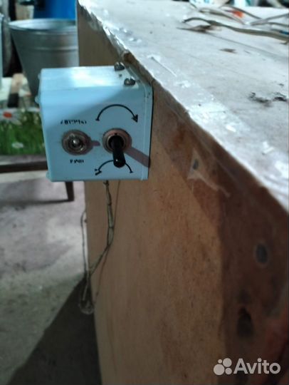 Инкубатор для яиц автоматический