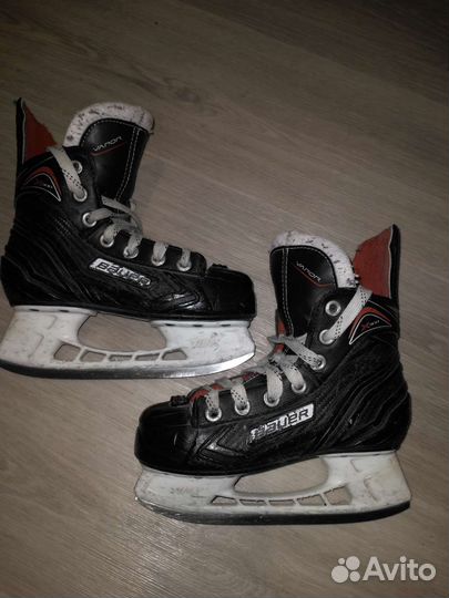 Хоккейные детские коньки bauer