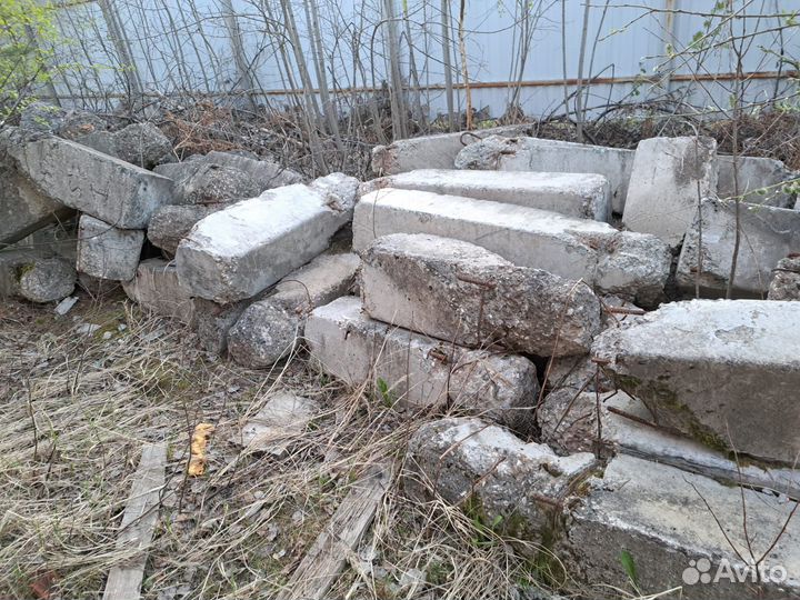 Блок, свая, для фундамента