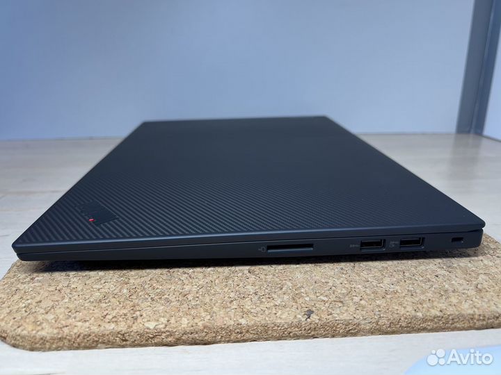 Lenovo Thinkpad P1 Gen 5 4K HDR i9/64/RTX A5500