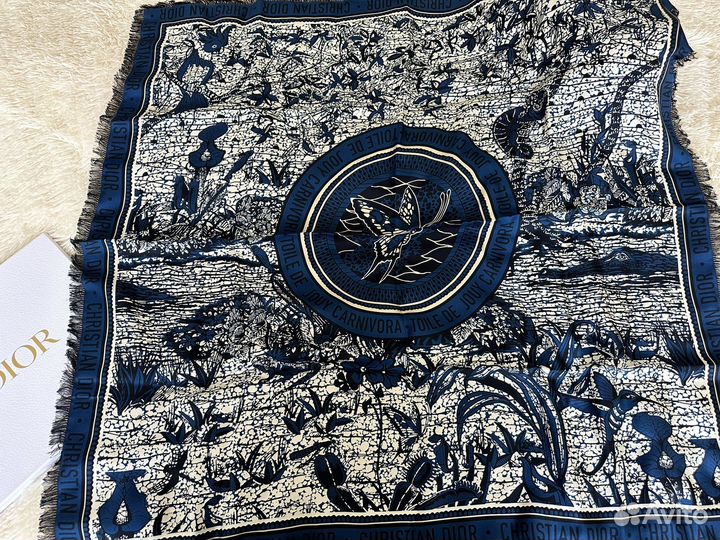Шелковый платок dior