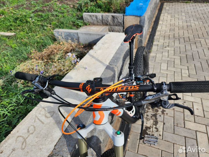 Велосипед Scott Genius 720 plus