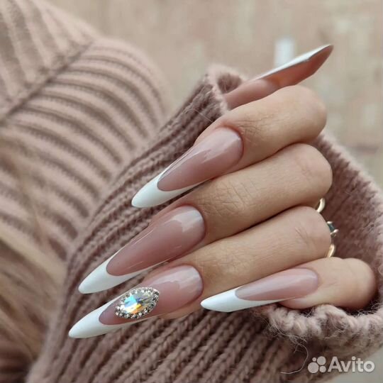 Наращивание ногтей