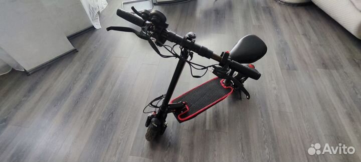 Продам электросамокат Kugoo Kirin M4Pro