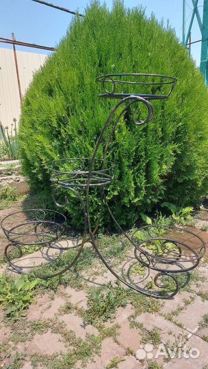 Подставка для цветов