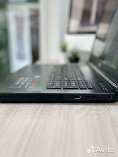 Игровой MSI / Core i5, GTX950, 17.3, FHD