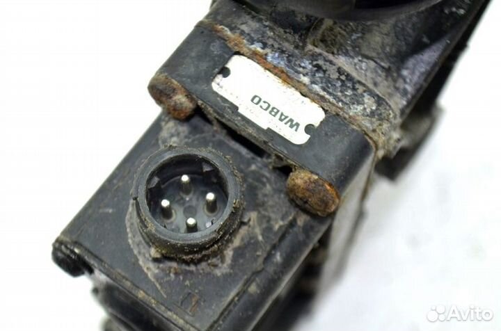 Главный кран уровня пола volvo FM (01.05)