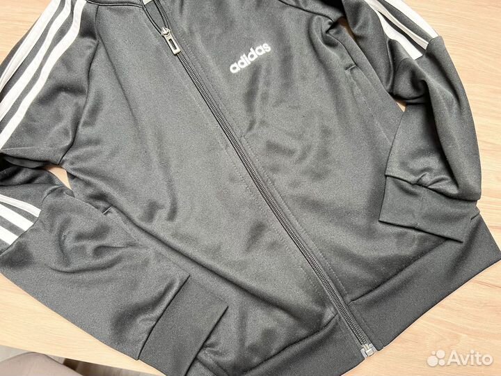 Спортивный костюм adidas 122 128