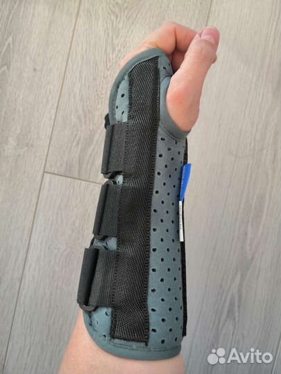 Ортез на лучезапястный сустав