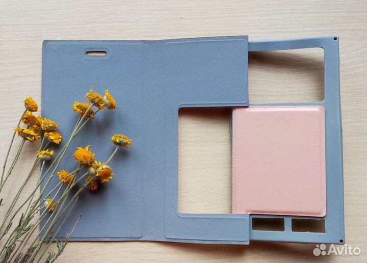 Чехол-книжка для телефона новый универсальный