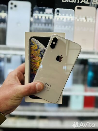 iPhone Xs, 256 ГБ
