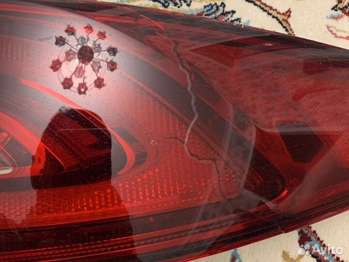 Правый фонарь jaguar xf