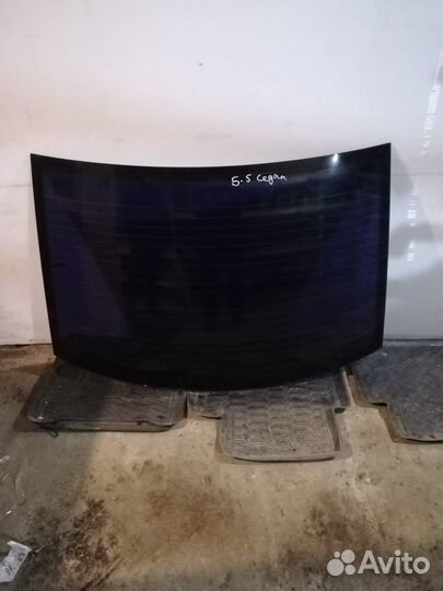 Стекло заднее Volkswagen Passat B5