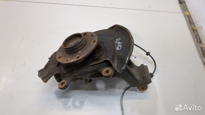 Ступица (кулак, цапфа) правая передняя Nissan Qashqai