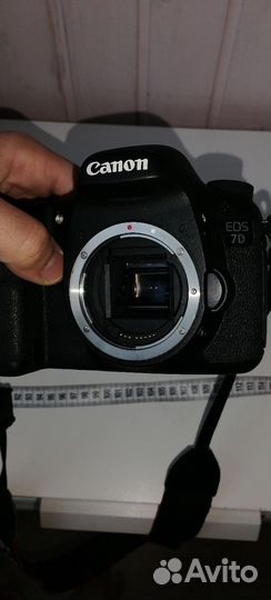 Фотоаппарат canon eos 7d профессиональный зеркал