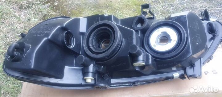 Фара правая Opel Zafira 1990-2005 Тайвань