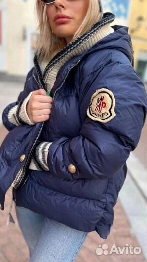 Шикарная женская куртка Moncler