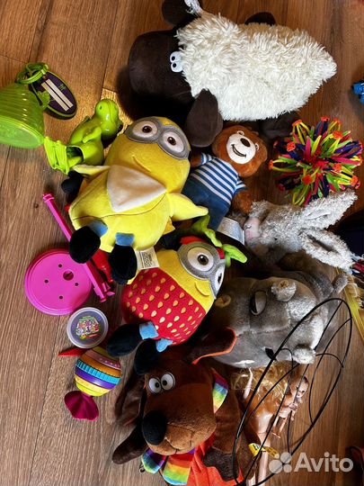 Пакет игрушек миньоны, барни