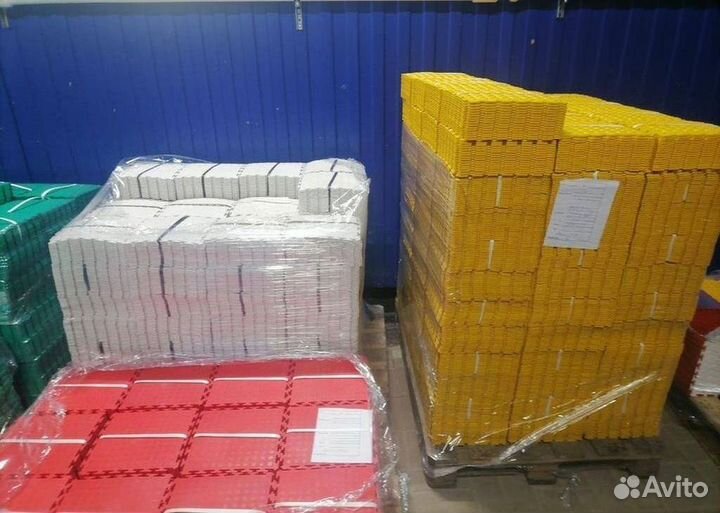 Модульная пвх плитка в автосервис / сто