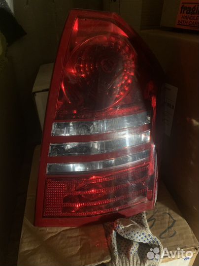 Фонарь Крайслер 300C 2008-10г.в