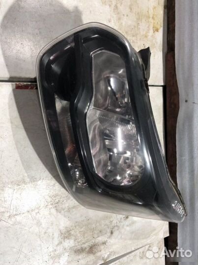 Фара левая Ford Transit 7