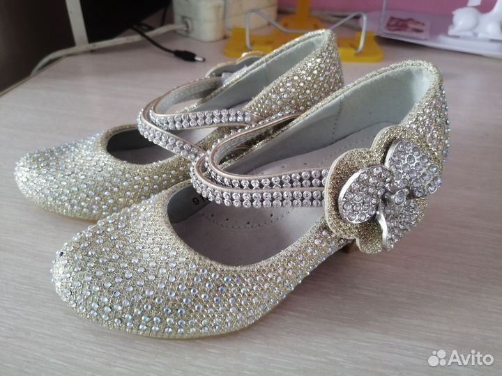 Туфли для девочки 29 размер