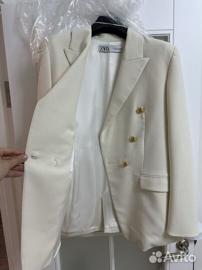 Пиджак белый zara