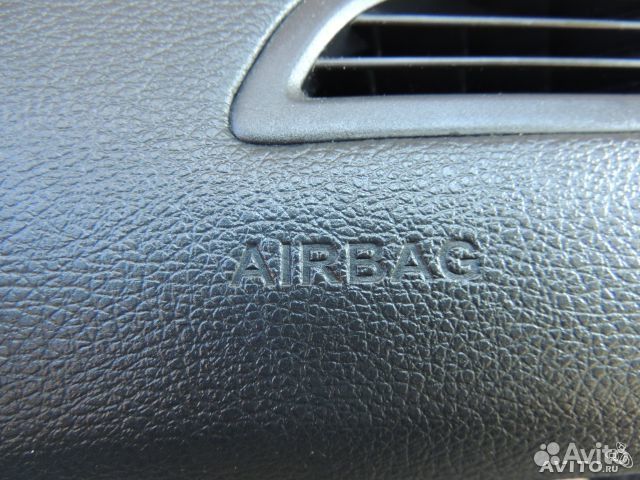 Ремонт торпедо Hyundai Elantra перетяжка панели