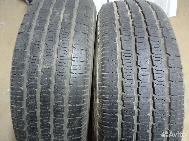 Kumho Radial 798 Plus 235/65 R17