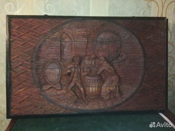 Картина резная на дереве