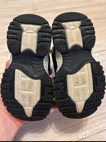 Ботинки демисезонные 22