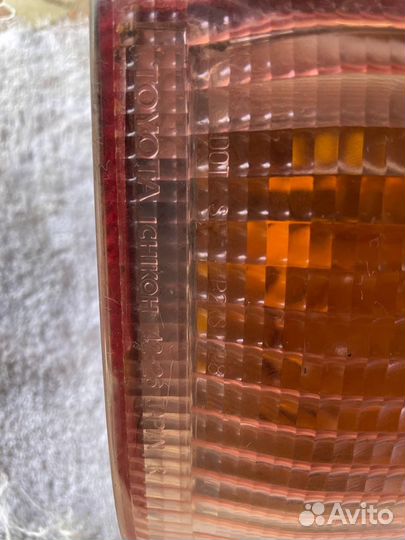 Фонарь правый Toyota Rav 4 xa20