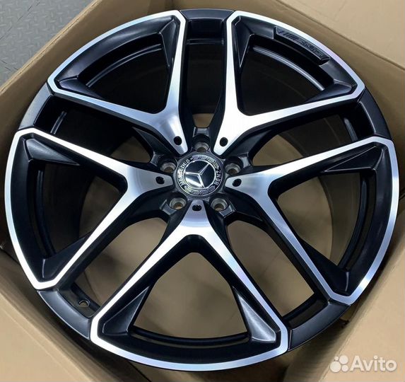 Кованые диски Гелендваген на Mercedes G класс R21