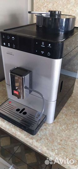 Кофемашина Melitta Caffeo warianza CSP