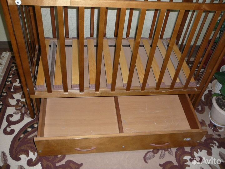 Детская кроватка-маятник Можга(Красная Звезда)