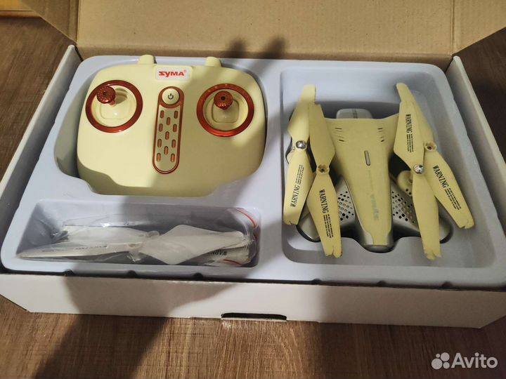 Квадрокоптер syma Z3