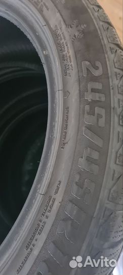 Jinyu YH11 225/45 R18