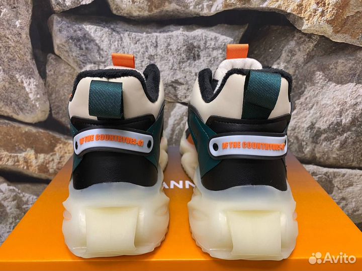 Утепленные демисезонные кроссовки wanngo 39-44