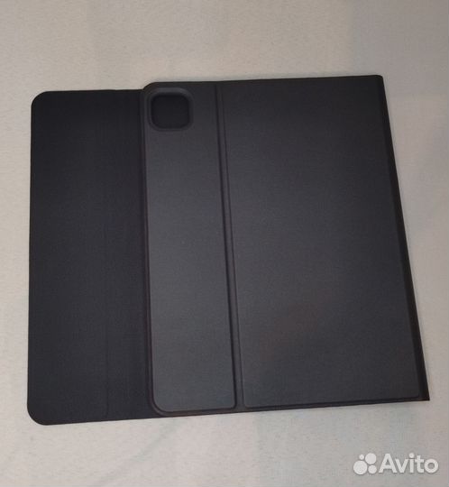 Чехол клавиатура для планшета универсальная