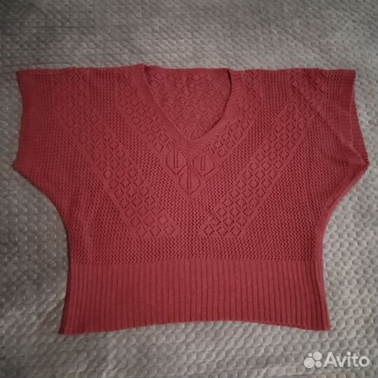Жилетка вязаная