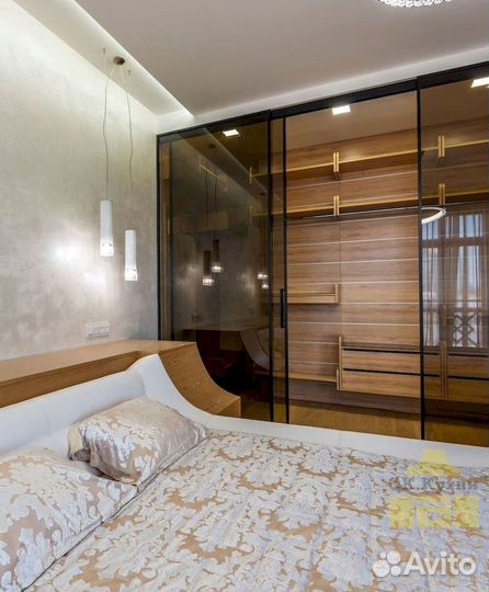 Стенка в гостиную