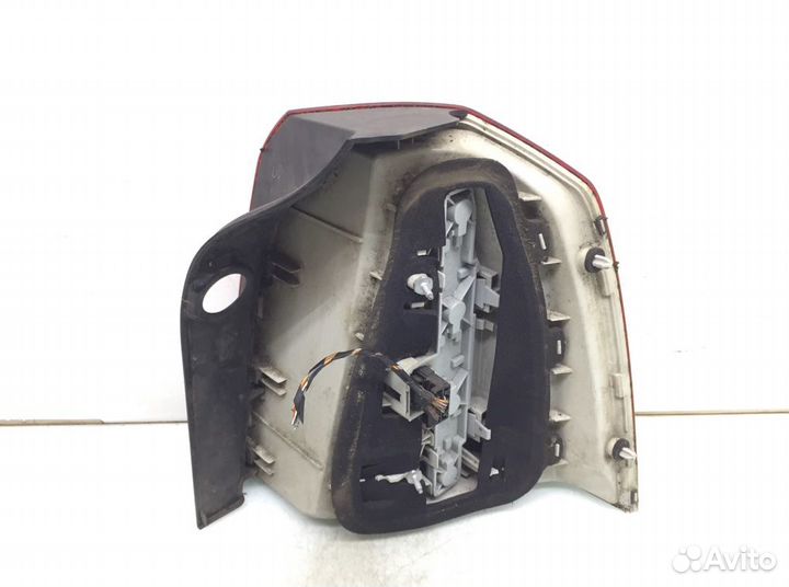 Фонарь 13305774 Opel Zafira B (2005-2012)