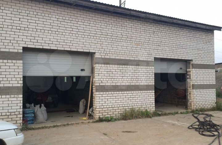 Гараж, > 30 м²
