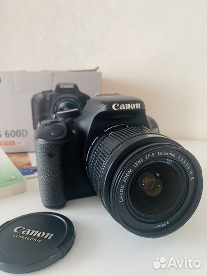 Зеркальный фотоаппарат canon 600d