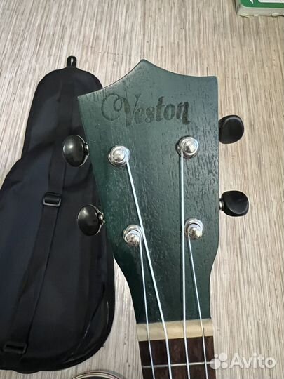 Укулеле Veston новая
