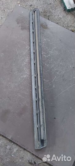 Молдинг двери передняя правая на Audi A8 D3