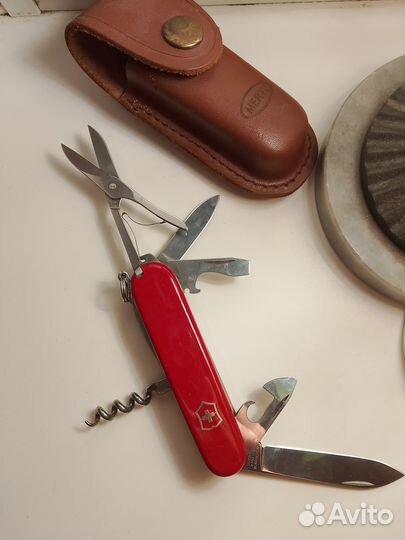 Швейцарский нож victorinox