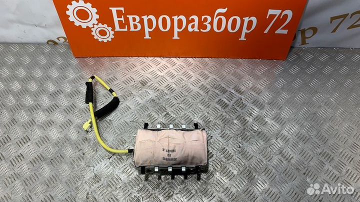 Подушка безопасности пассажира Toyota Auris