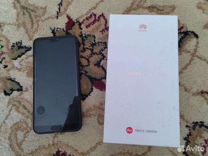 Телефон Huawei p20 pro